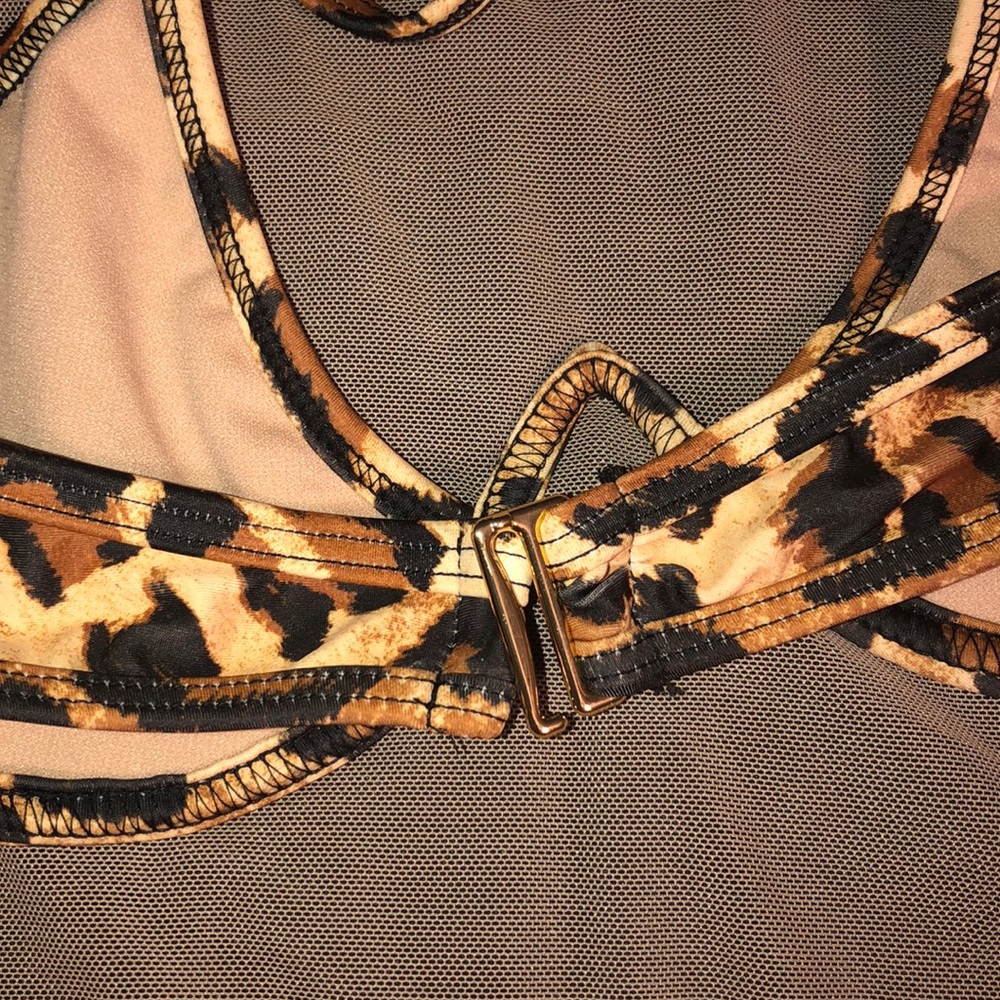 Cheetah Bikini top - Picture 3 of 3